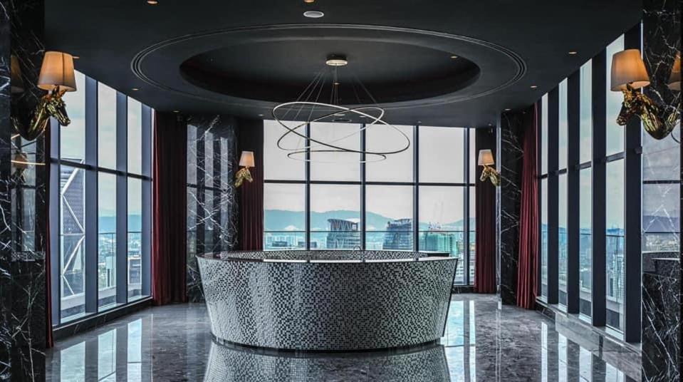 Five Star Suites Klcc 500M Lrt Full Luxury Facilities Superb Location! กัวลาลัมเปอร์ ภายนอก รูปภาพ